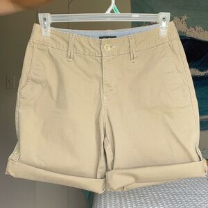 Eddie Bauer Blakely Fit Khaki Shorts Size 6 hiking camping fishing